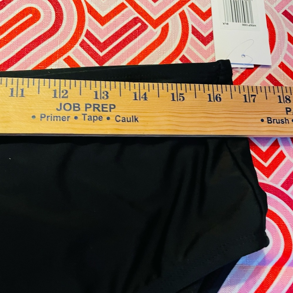 Hurley NWT Black and white two piece plus size swimsuit bathing suit Size 1X - Picture 13 of 14